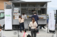 キッチンカーにも力を入れ、イベントや企業への出店も行なっています。