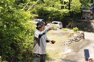 田植え後のお茶目な代表