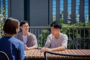 屋上のテラスでリフレッシュすることもできます！