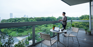 目の前に広がる広大な緑の眺望