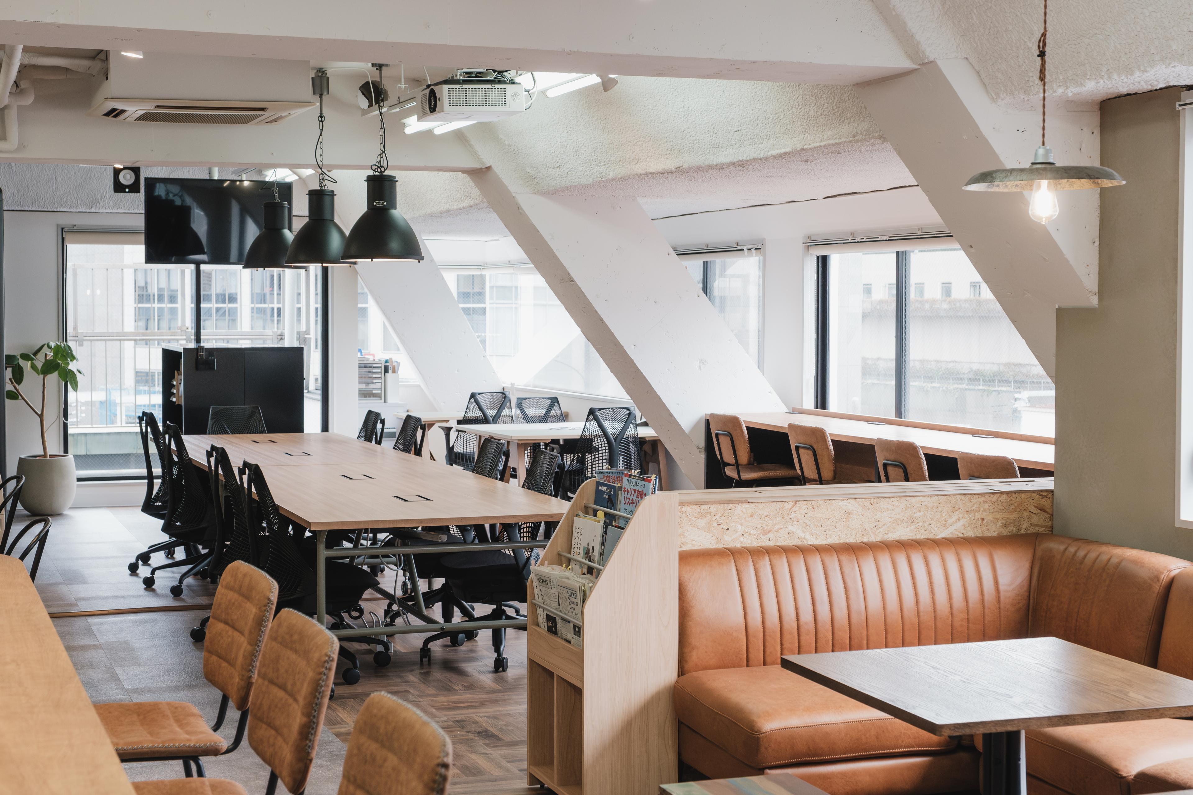 【ヒトカラメディアが生み出す空間：CASE1】出社UXにこだわったオフィスで、自分たちらしいハイブリットワークを実現したい！