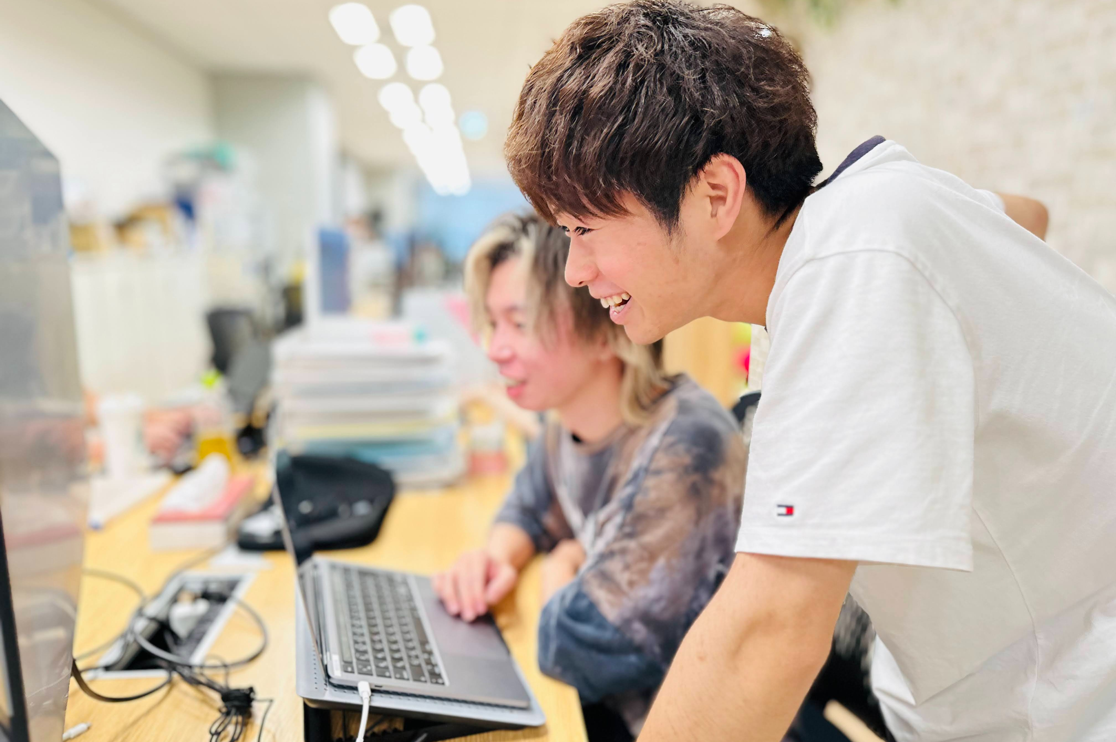 26卒｜フルスタックエンジニアを目指す学生を募集！上流や企画にも挑戦可能！