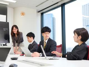 仲間を迎え、未来をつくる。その出会い一つひとつが社会を動かしていきます