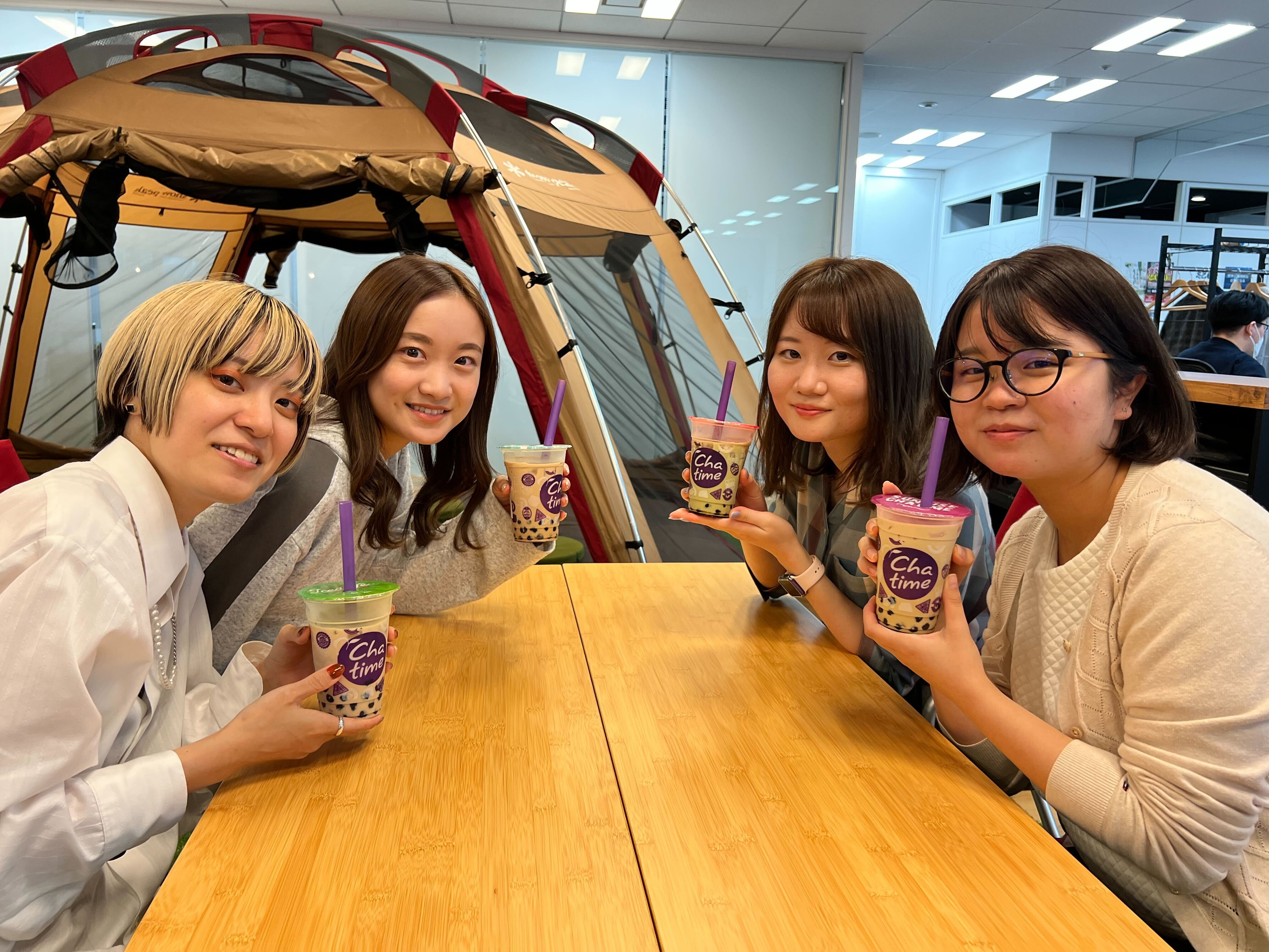 カルテットのおやつ事情！仕事中にUberEatsを頼んでいるってホント？！