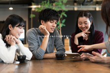 オリジナル商品のブランディングと販売促進を行うInstagram運用担当者