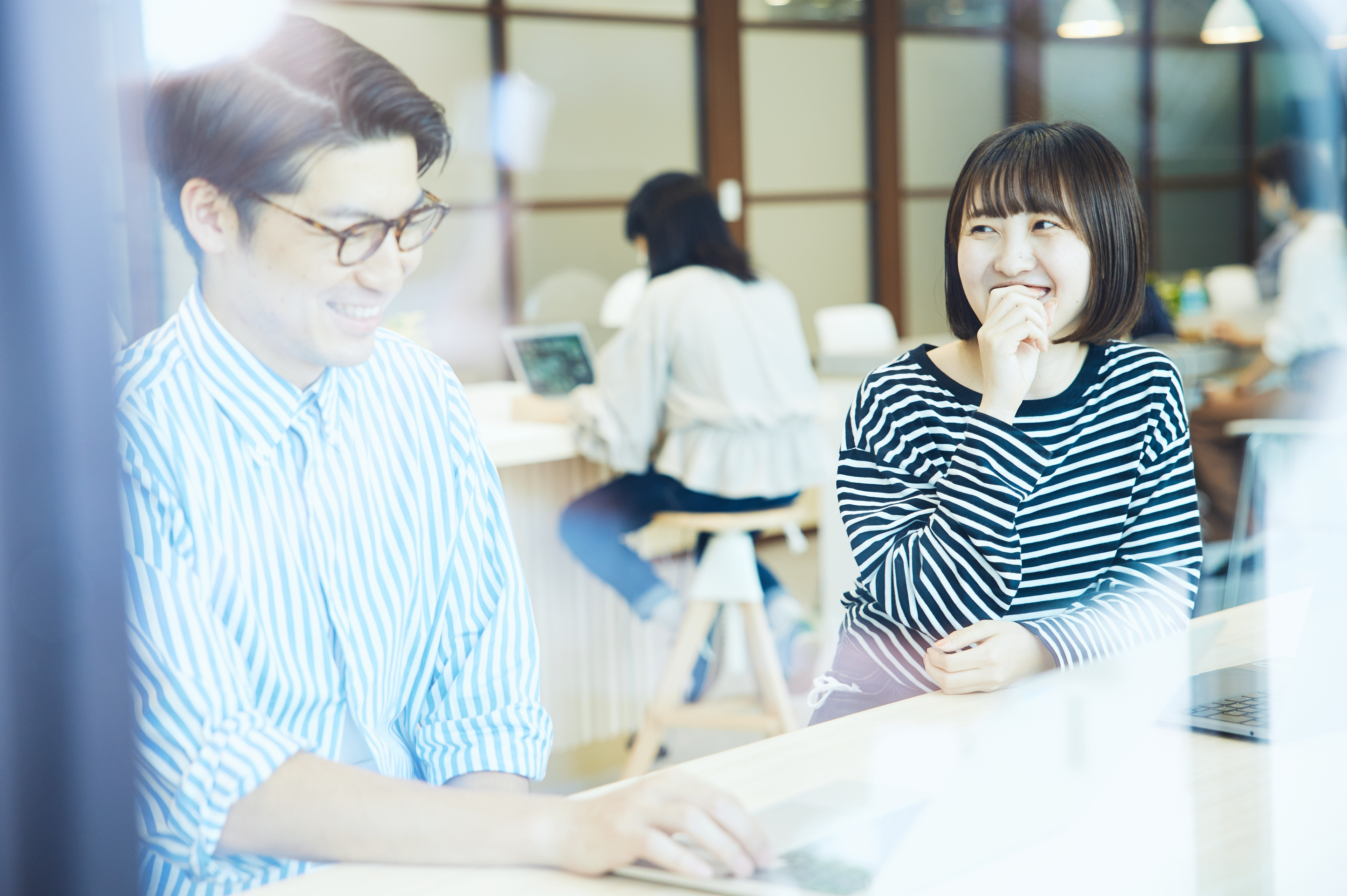 UI/UXデザイナー募集！上流から携わり、チームでサービスを成長させる