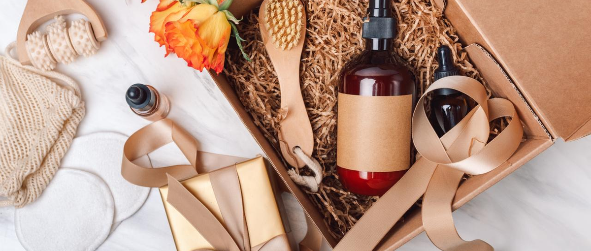 コスメ・美容ブランド案件多数｜LP・広告を手掛けるデザイナーを募集します！