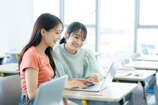 経験なしからデザイナーを目指すならL&S！仲間と一緒にスキルアップできる！