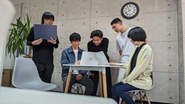 プログラミング未経験でもわかりやすいカリキュラムを導入。専属の講師が丁寧にわかるまでフォロー致します。