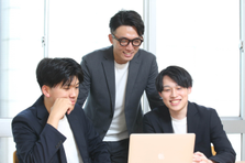 人材領域ToB営業｜契約獲得～チーム拡大までを自らリードできます。