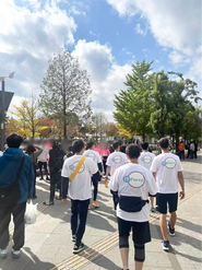 国籍を問わず、協力しあい切磋琢磨しています