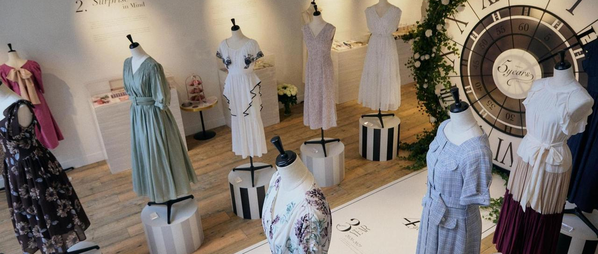 小嶋陽菜がプロデュースするHer lip toの生産管理を募集！