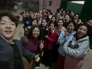 セミナー後のオフな学生たちとの一枚。