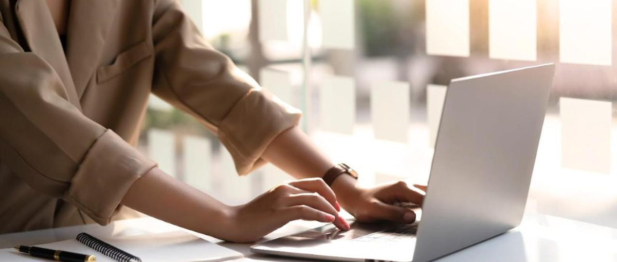 成果直結！YouTubeで顧客事業を動かすコンサルティングセールス