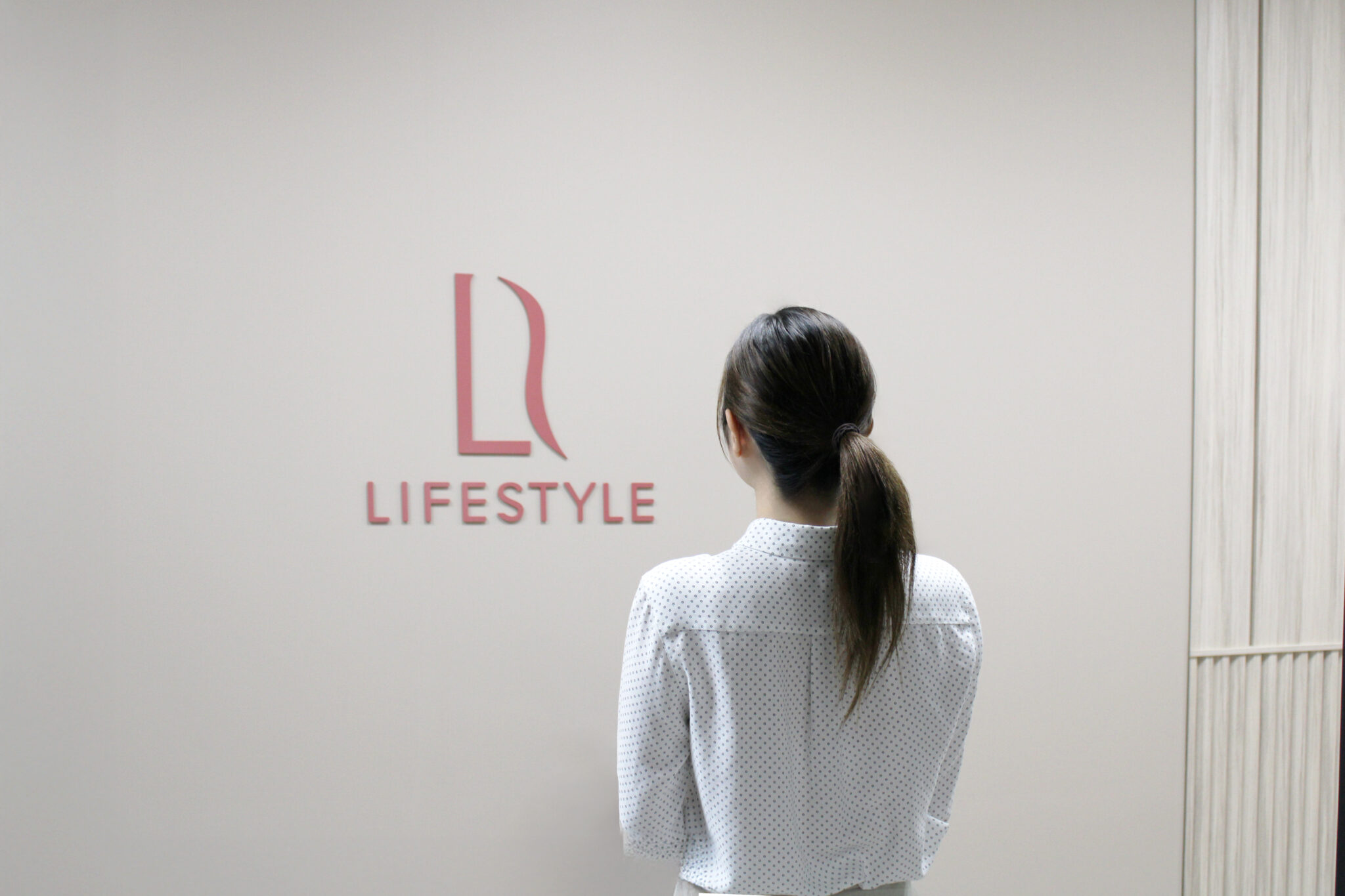 ライフスタイルカンパニー社員インタビュー：「若手でも意見が出しやすくチャレンジができる環境です」（SNS・インフルエンサー担当）