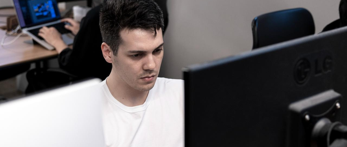 上場企業の、裏側を支える。会社の仕組みをあなたの手で作っていこう。