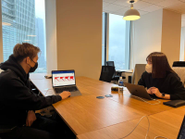 多様性を大事にしており、フラットな環境でコミュニケーションも活発です。このような環境でこそ、良いアイデアが生まれると考えています。