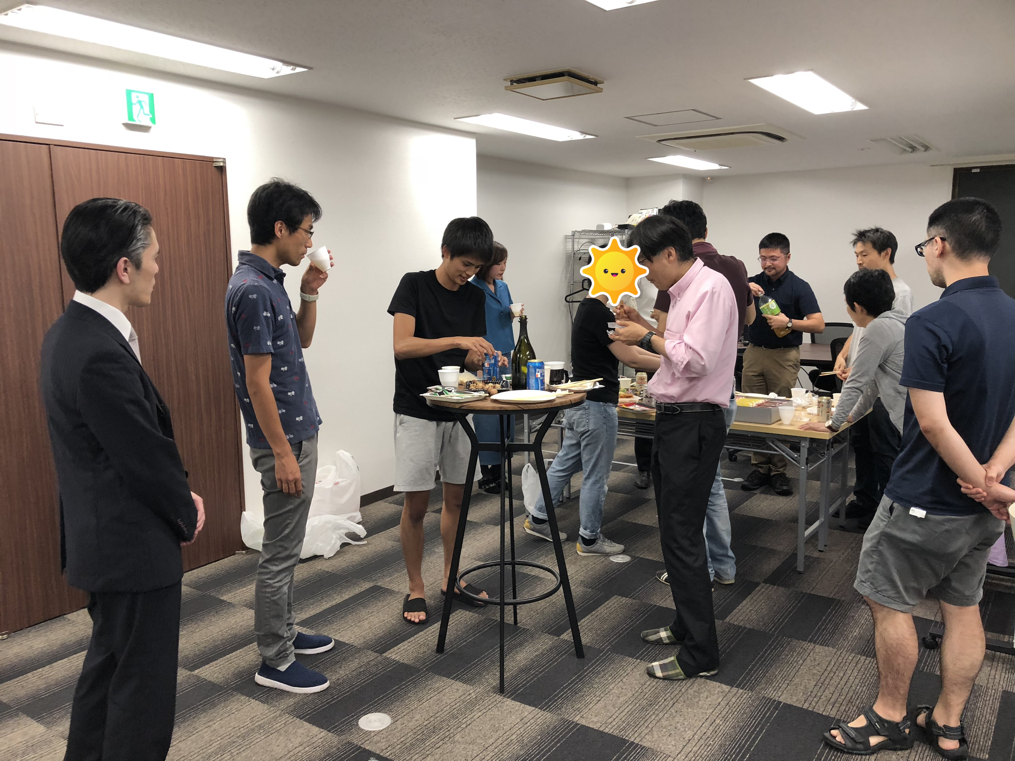 新オフィス移転後初のTGIFを開催しました！