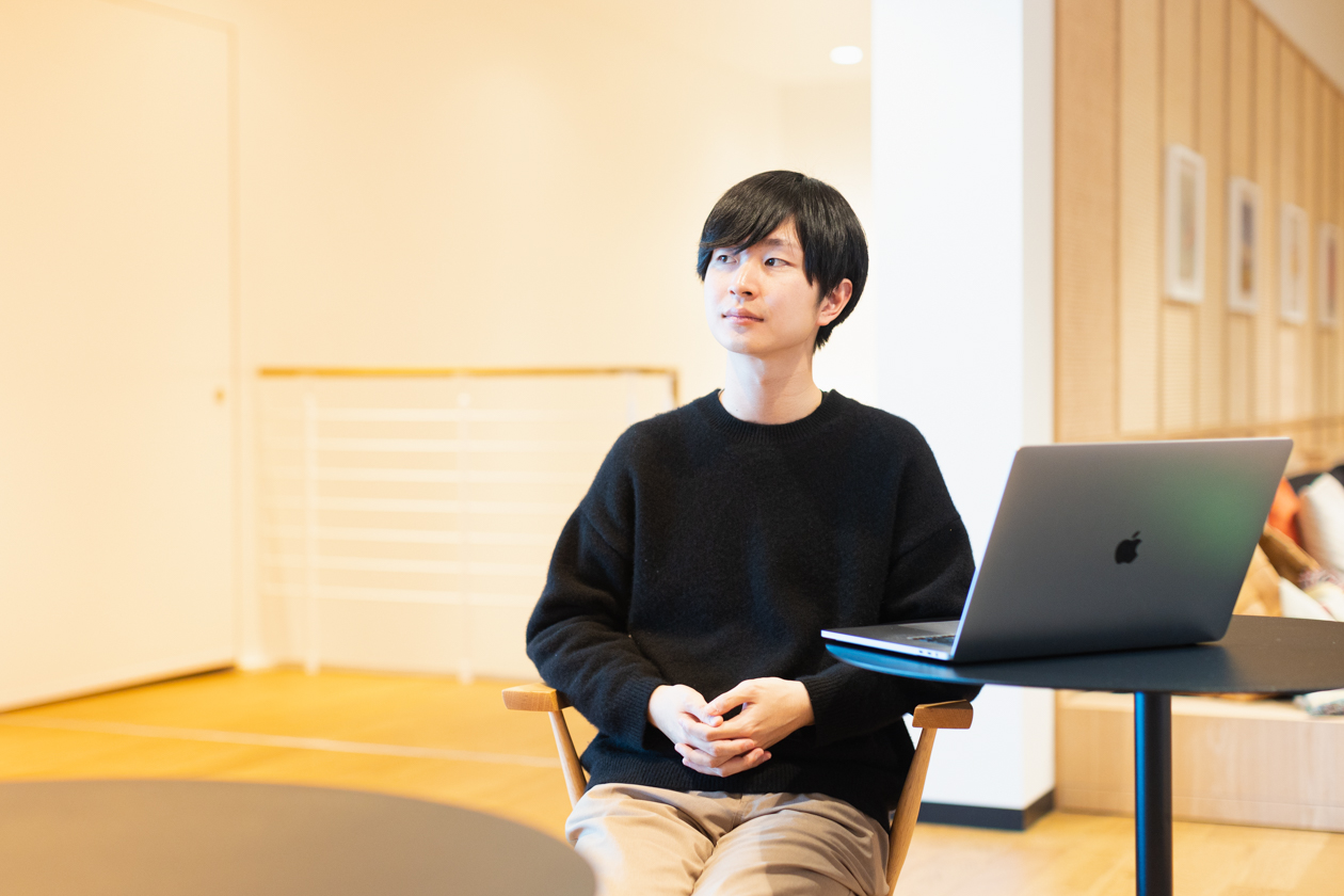 「キャラ」になってライブ配信。自己表現を民主化する『IRIAM』の魔法の意義