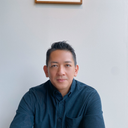 小宮山　哲史