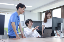 全国｜社会の非効率をテクノロジーで変える。業界DXを担うテックリード募集！