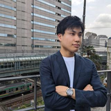 秋山 拓也
