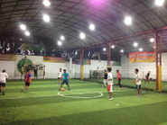 メンバーと他のネット広告代理店とのフットサル試合。インドネシアではフットサルが人気です。