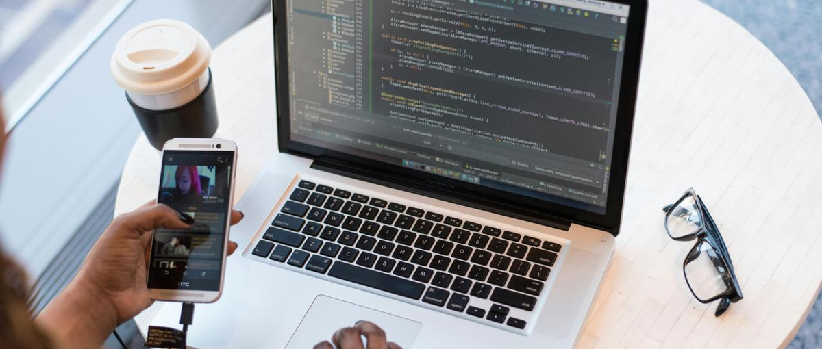 全国から勤務可能！ITスタートアップの法人営業担当を大募集！！