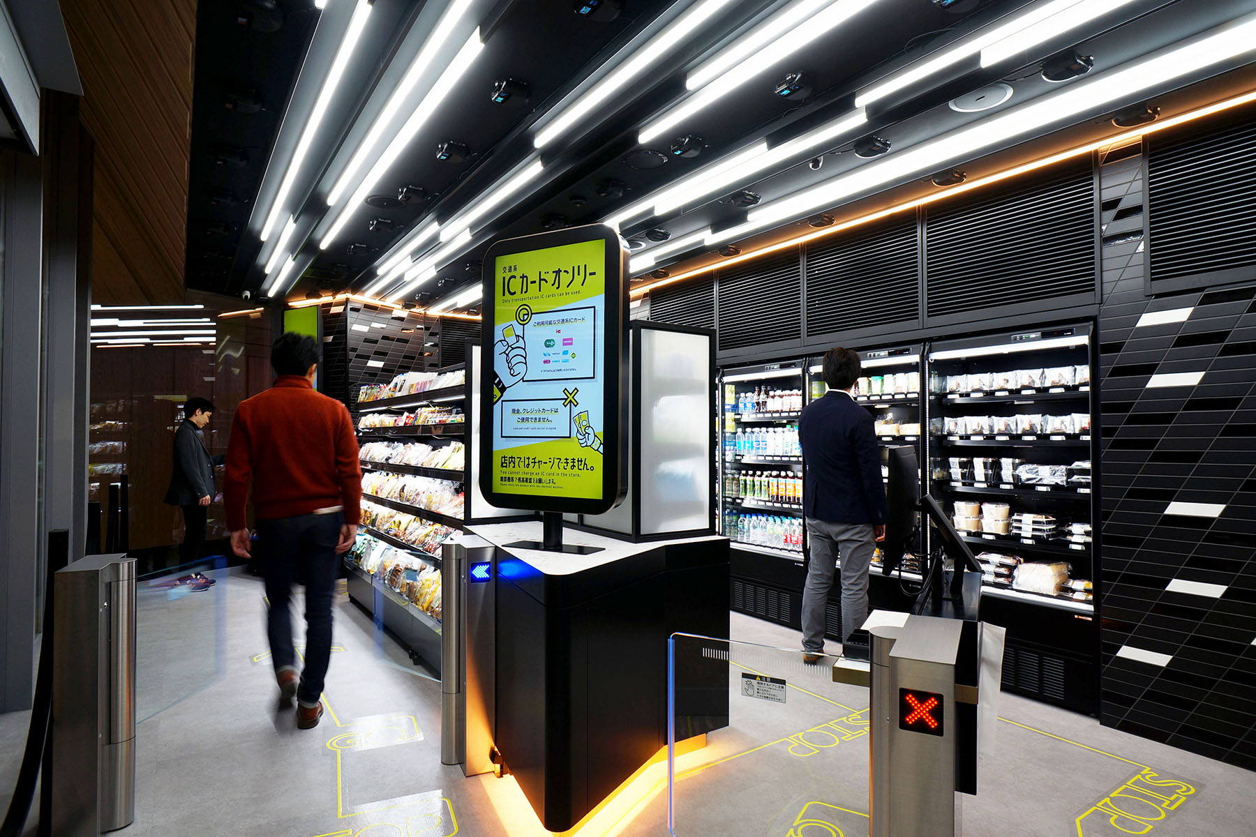 「売れなかった」ハムサンド、カメラ50台で真相解明　高輪GW駅「無人決済コンビニ」の実力