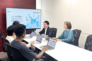 一人ひとりが携われる業務領域も非常に広く、日次業務から希望に合わせたキャリアへ進んでいくことが可能です。