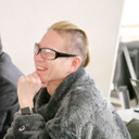 ツルタ シゲタカ