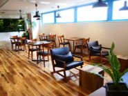 渋谷本社の通称「カフェスペース」多くの求職者様・スタッフ様にお立ち寄り頂き、お話をお伺いしています。