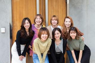 女性や主婦の方でも働きやすい職場です。社員同士、お互いの価値感を大切にして、支え合って仕事をしています。