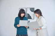 プログラミング未経験でもわかりやすいカリキュラムを導入。専属の講師が丁寧にわかるまでフォロー致します。