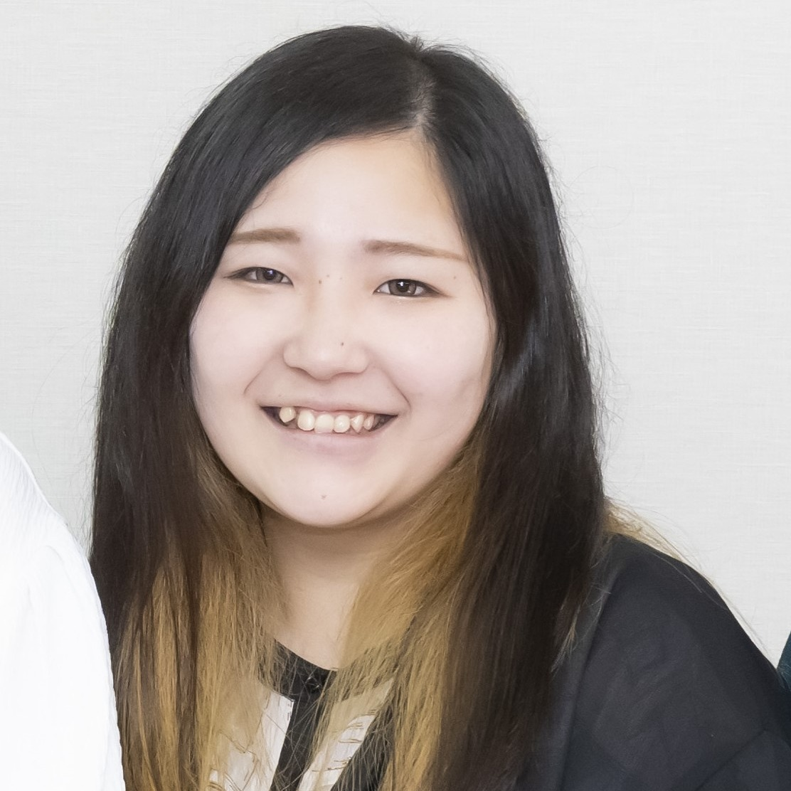 米山 莉央