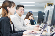 あなたのコーディング経験、当社で活かしませんか？Webデザイナー募集！