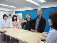 年齢、性別、国籍を問わないメンバーが活躍しております。