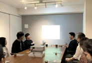 クリエイティブに携わるゲストをお招きし、クリエイターのお仕事についてお伺いしました。