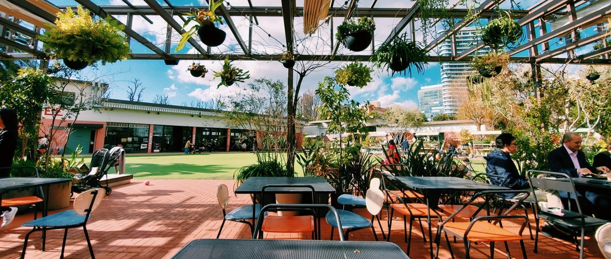 JavaScript/Reactの開発でフロントエンドエンジニアになる！