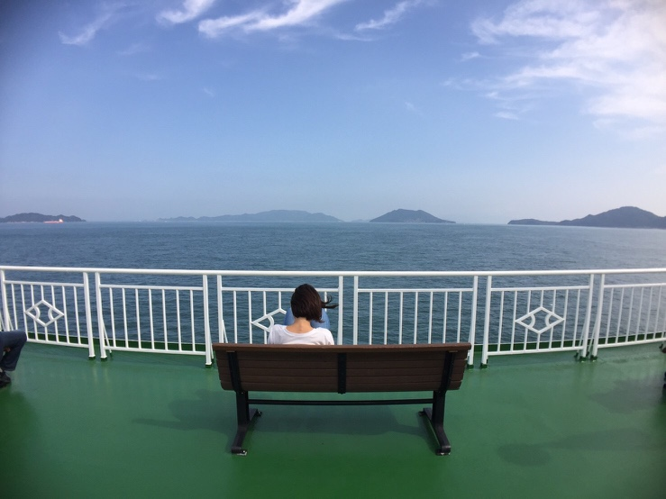 出稼ぎインターン生、瀬戸内国際芸術祭に住み込みアルバイト行く