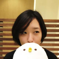 薄 麻衣さんのプロフィール