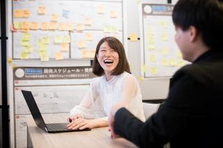 大手クライアントにAI/DX組織・人材育成支援！webマーケター募集