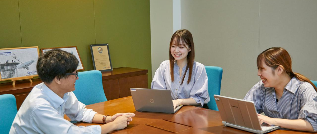 エンジニア｜元営業や販売職が活躍中！ゼロから手に職を身につけませんか？