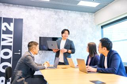 クライアントの課題を把握し、解決に向けて取り組みます。