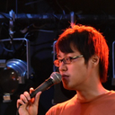 有冨 隼