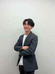 福岡オフィス長　酒井