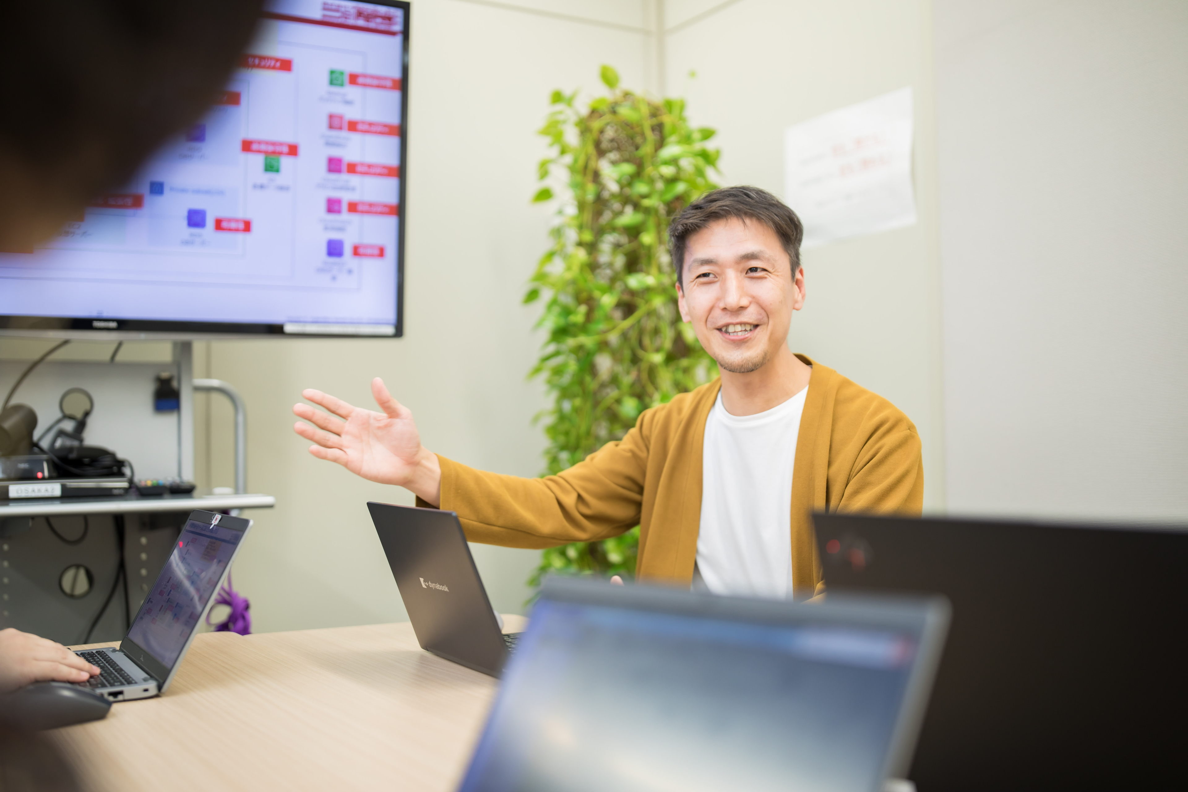 【社員インタビュー #03】技術部門の責任者から営業部門の責任者へ。