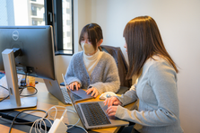 企業向け研修動画のナレーター兼シナリオライターをお任せします！！