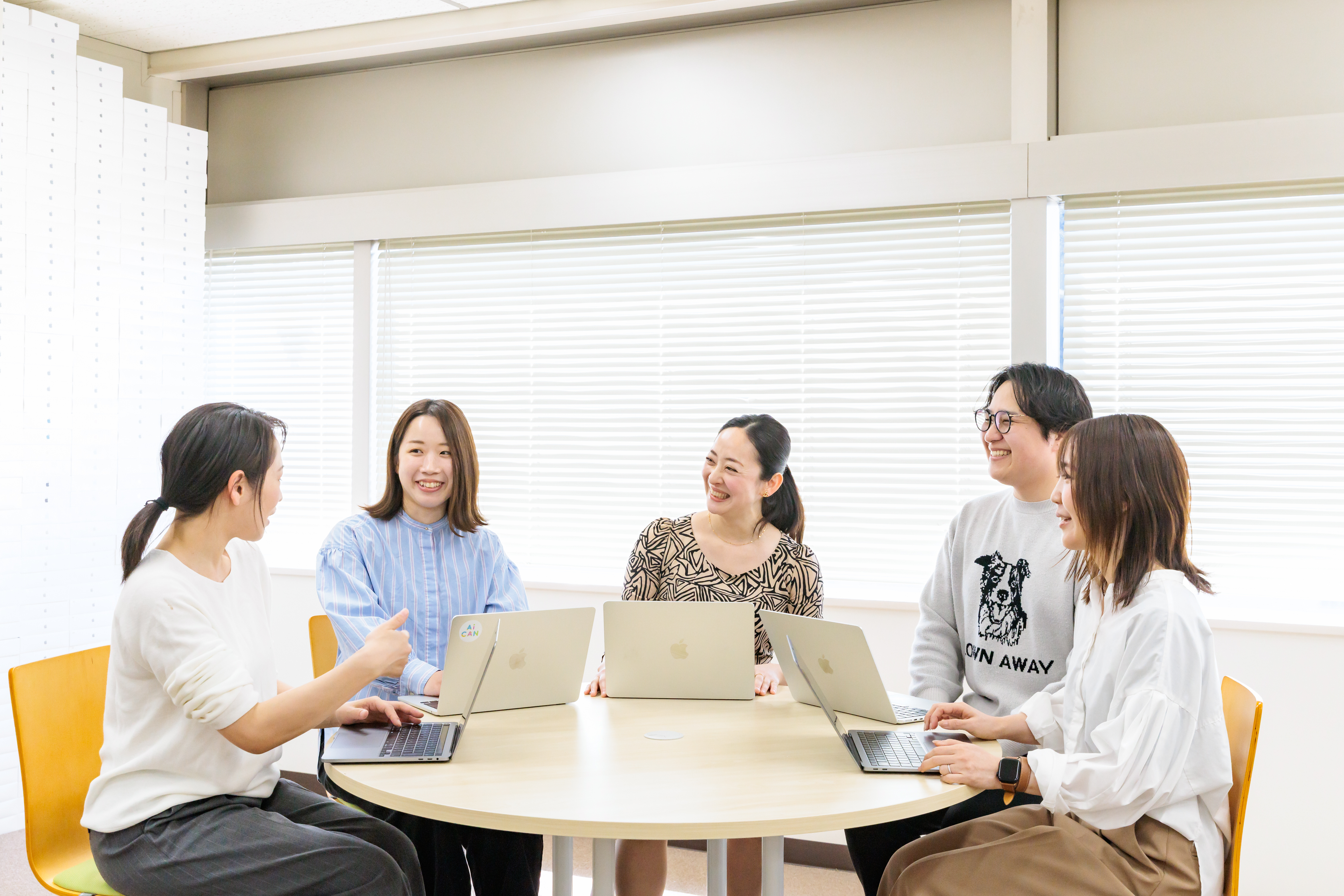 「子どもたちの世代にもっと良い社会を残したい」- AiCANの自治体営業の面白さ【営業リーダーインタビュー・前編】