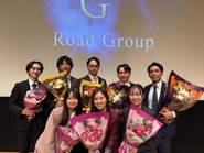 昇格は年に2回の総会でサプライズ発表！